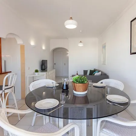 B25 - Candimar Beach Apartamento